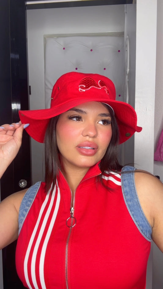 SYRAZA Bucket Hat