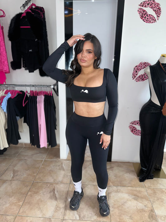 Black Crop Set